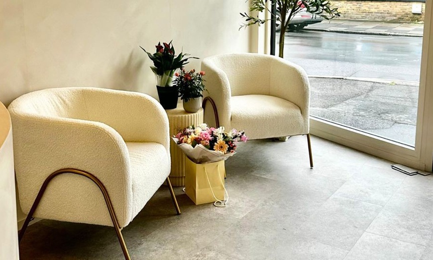 Image 4: Unwind with a 60 or 90min Japanese Head Spa