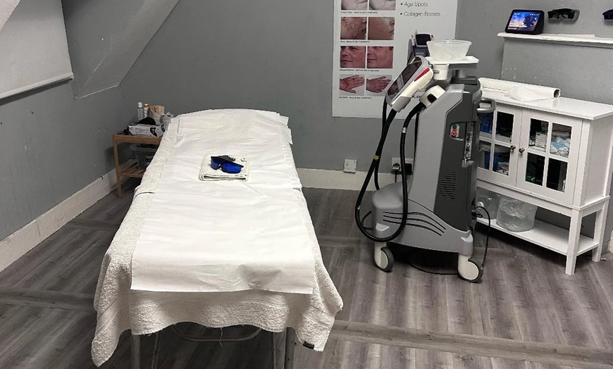 Image 2: Transform with One, Two, or Three EMS Pelvic Sculpting Sessions