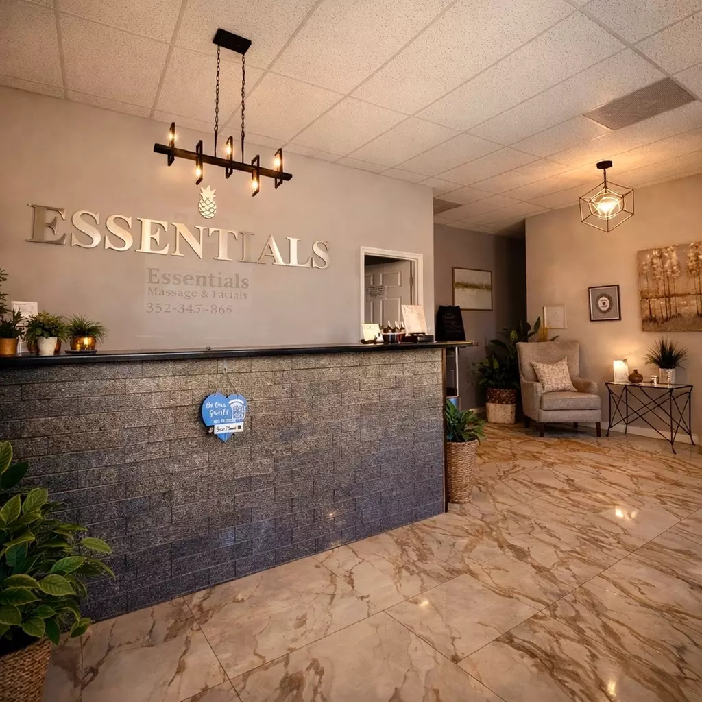 Classic, Hybrid, Fairy, Wispy, or Volume Lash Extensions in Tampa Bay