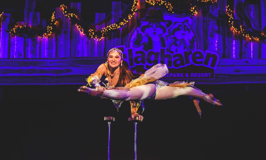 Image 11: Ferienpark Slagharen: Wigwam, Cottage oder Lodge inkl. Bettwäsche