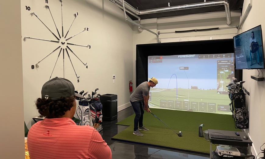Image 7: Golf Anytime with a Golf Simulator Rental