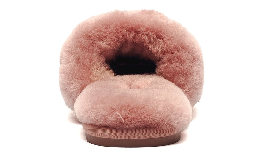 Image 3: Cotswold Westfield Women's Sheepskin Mule Slippers