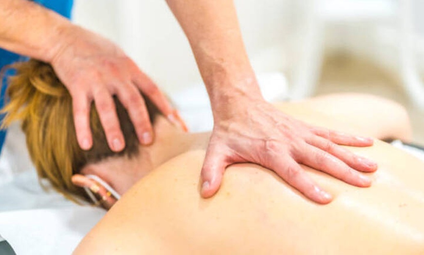 Image 1: 1, 2 o 4 sesiones de fisioterapia con diagnóstico previo para 1