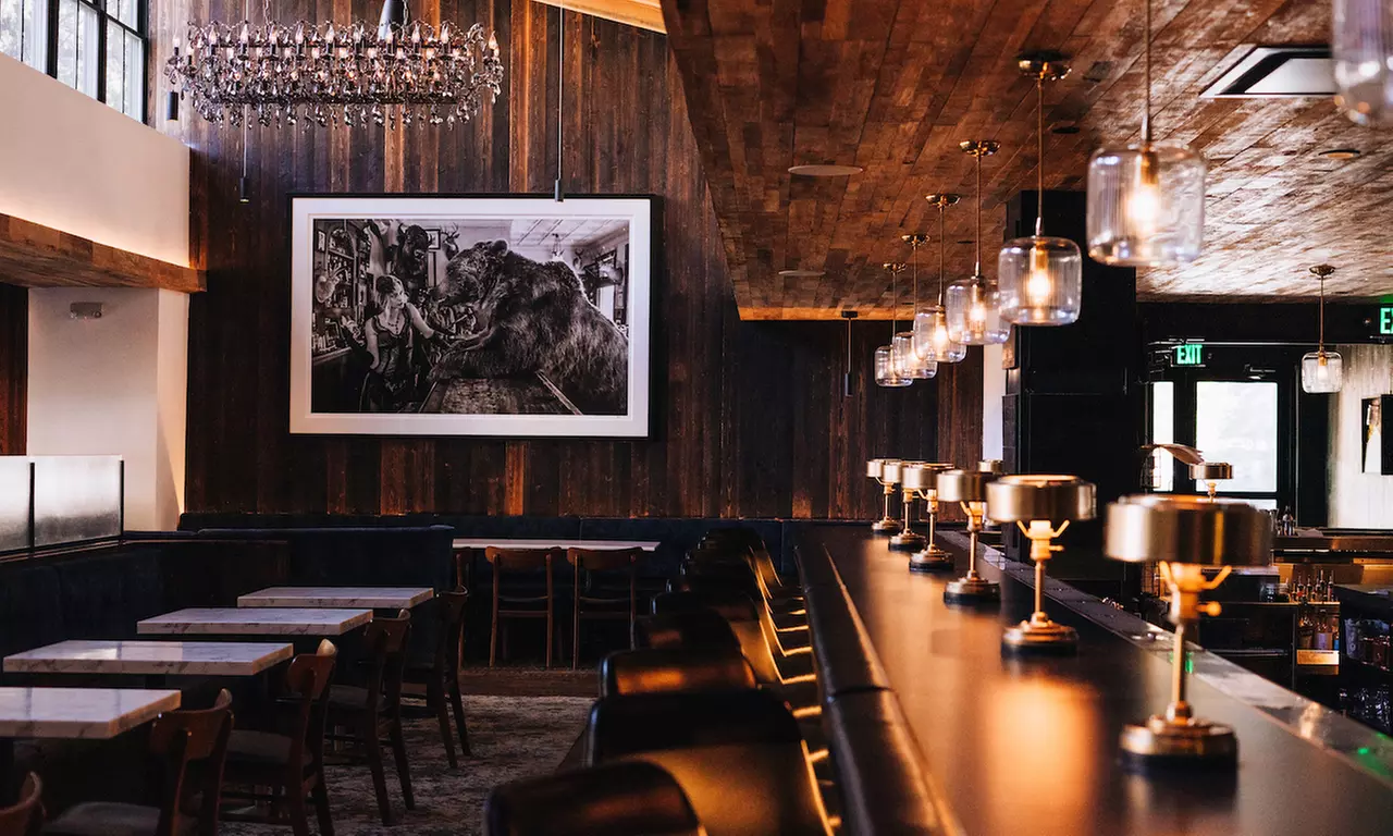 4-Star Mountain Hotel Steps from Vail Gondola One