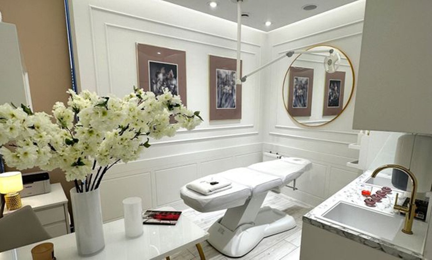 Image 10: Dermapen, osocze bogatopłytkowe i stymulatory tkankowe 