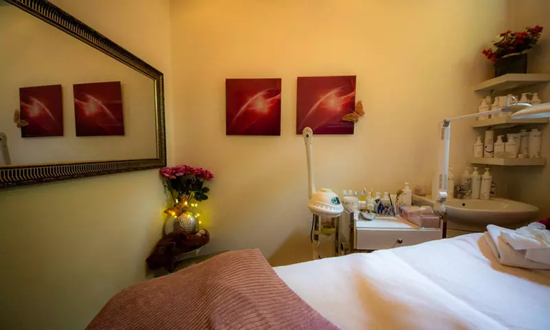 30-60 Min. Kräuterstempel-Massage für 1 Person