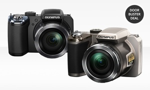 Olympus 14-Megapixel 40x Optical-Zoom Digital Camera (SP-820)