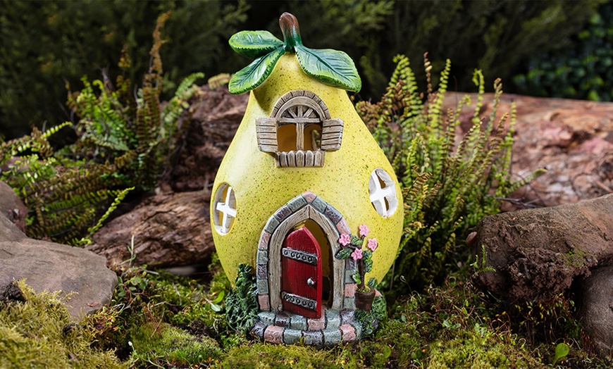 Image 9: Solar LED Light-Up Fairy House