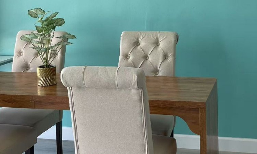 Image 4: Up to 60% Off on Spa / Salon Beauty Treatments at JR Beauty Station
