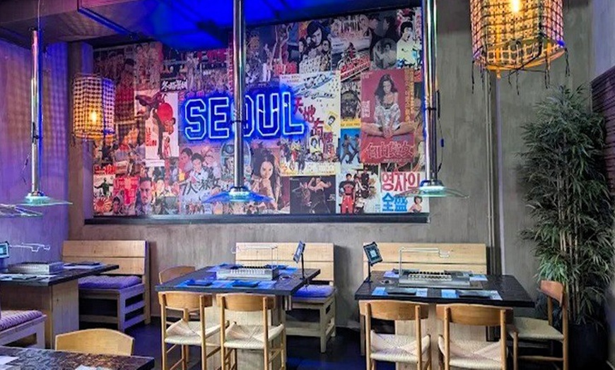 Image 3: Menú coreano con seteu a compartir, 2 principales, postre y bebidas