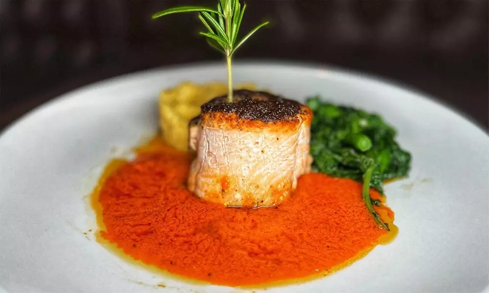 3 Course Dinner + Cocktails for 2 or 4 People, $100 or $150 Credits