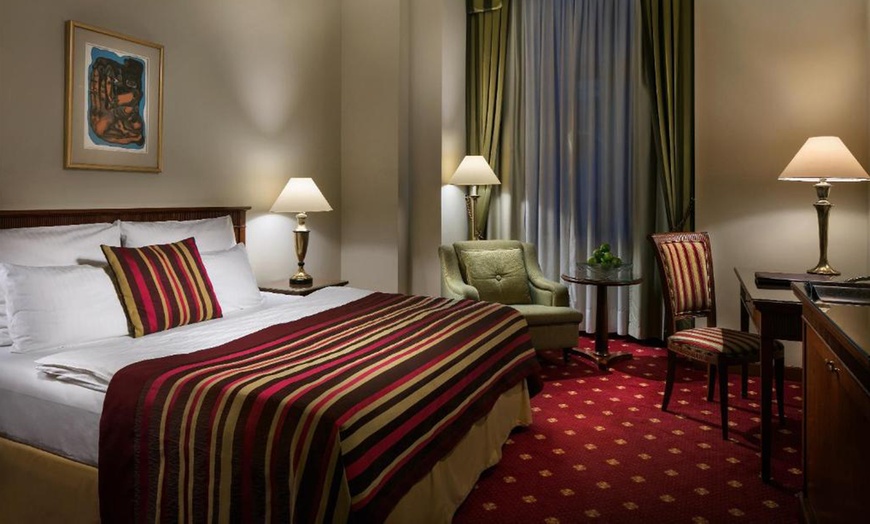 Image 5: ✈ Praga 5*: pacchetto con volo diretto A/R più 2 o 3 notti in hotel