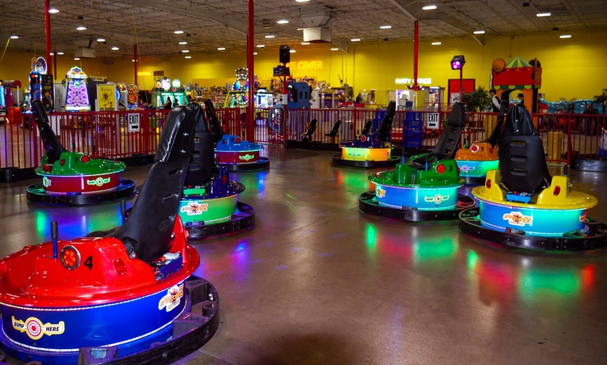 Image 8: Kids' Party Package: Pizza, Games, & Spin Zone Fun