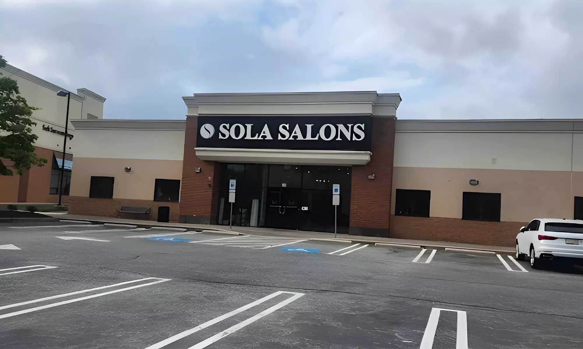 1, 3 or 5 Lash Extension of Your Choice (Up to 1 Hour 30 Min) & More