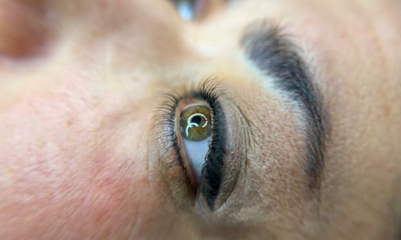 Voor je ogen (Eyeliner): permanente make-up (PMU) behandeling van 20-30 minuten - Fens Beautique