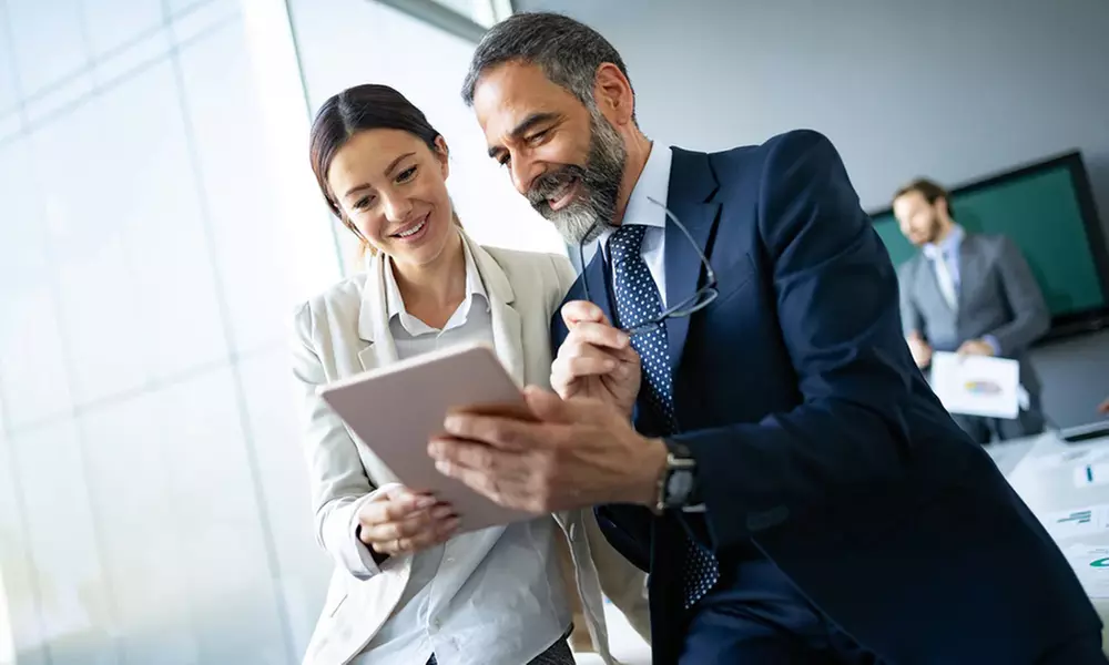 Up to 73% Off on Business Consultant at Jeweless - Primary Image