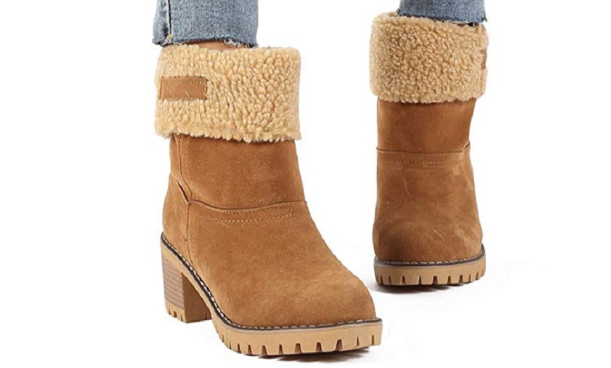 Image 12: Women's Thermal Ankle Boots