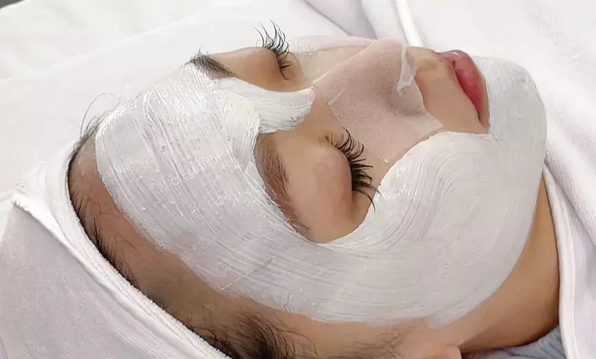 Image 1: Get One or Two 45-Min Customized Facial + Hydrojelly Mask!