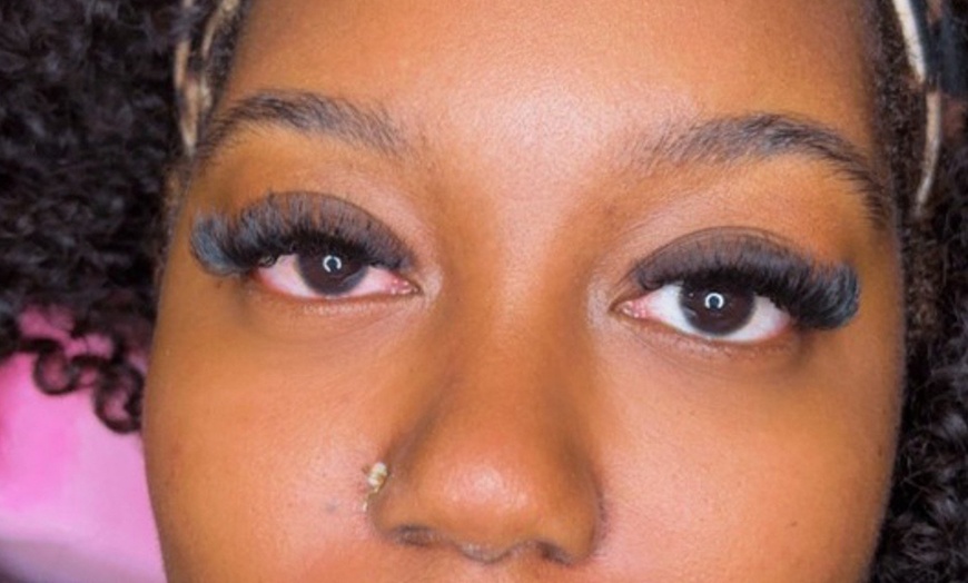 Image 4: Get Full Lashes with a Cluster, Hybrid, Volume or Angel Set 