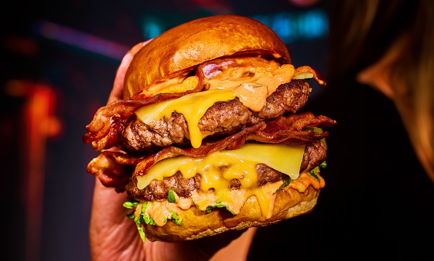 Image 3: Frankie & Benny’s: 2-Course Meal & 2 Drinks for Two – Save up to 68.5%