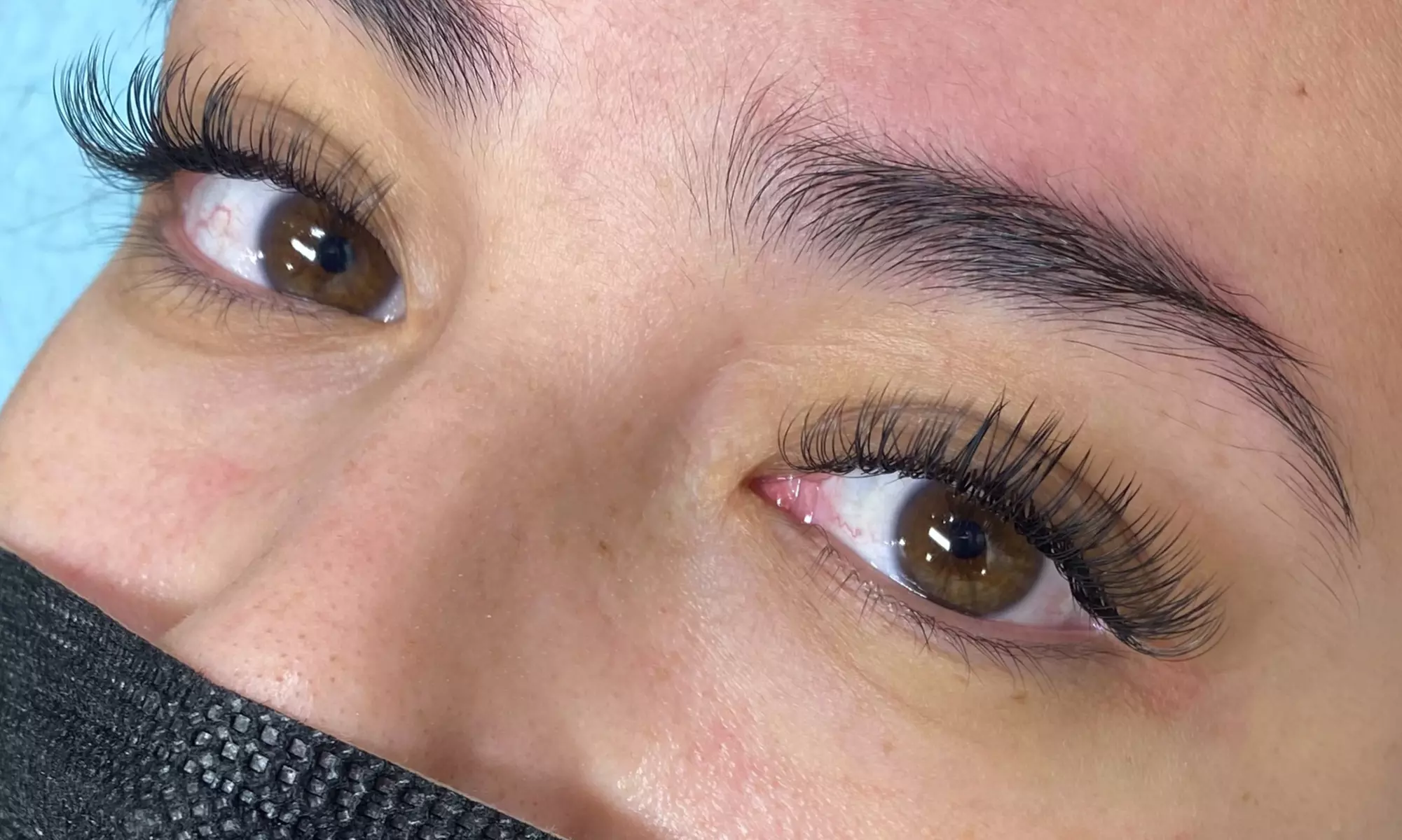 Full Set of Natural Classic or Volume Eyelash Extensions