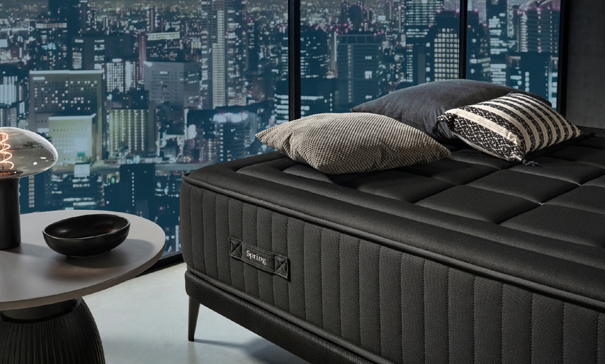 Image 5: Taschenfederkern- und Memory-Schaum-Matratze „King Spring Black“