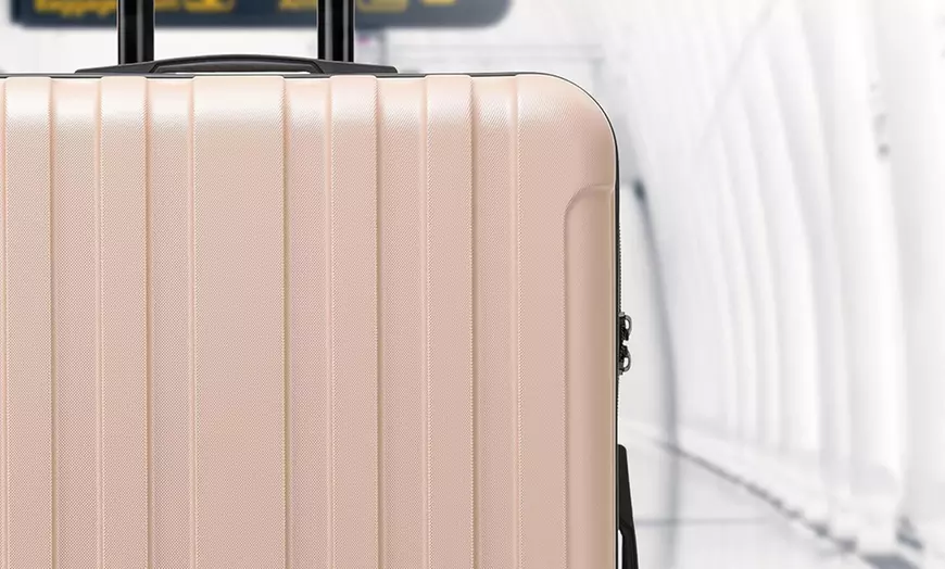 Image 14: 8 Wheel Premium Travel Suitcase TSA Lock Highly Durable 100+ Airline Approved