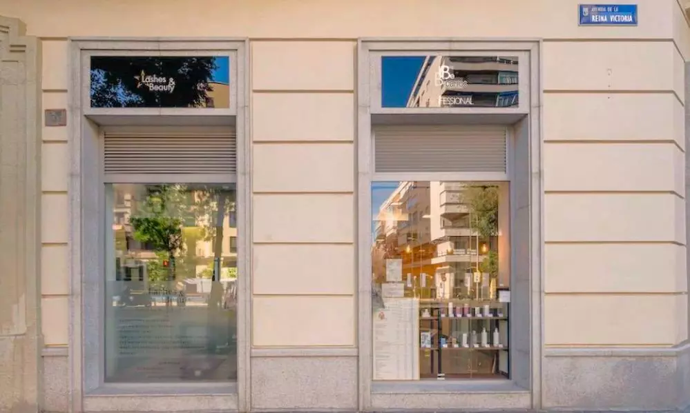 Masaje de 40 minutos a elegir con opción a reflexología y tratamiento