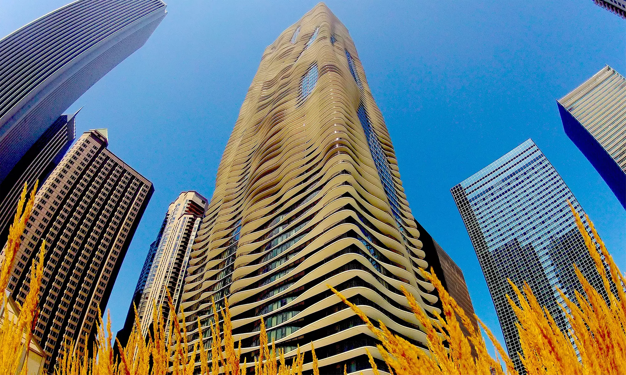 Hotel Near Millennium Park w/ Breakfast or Valet for Select Options