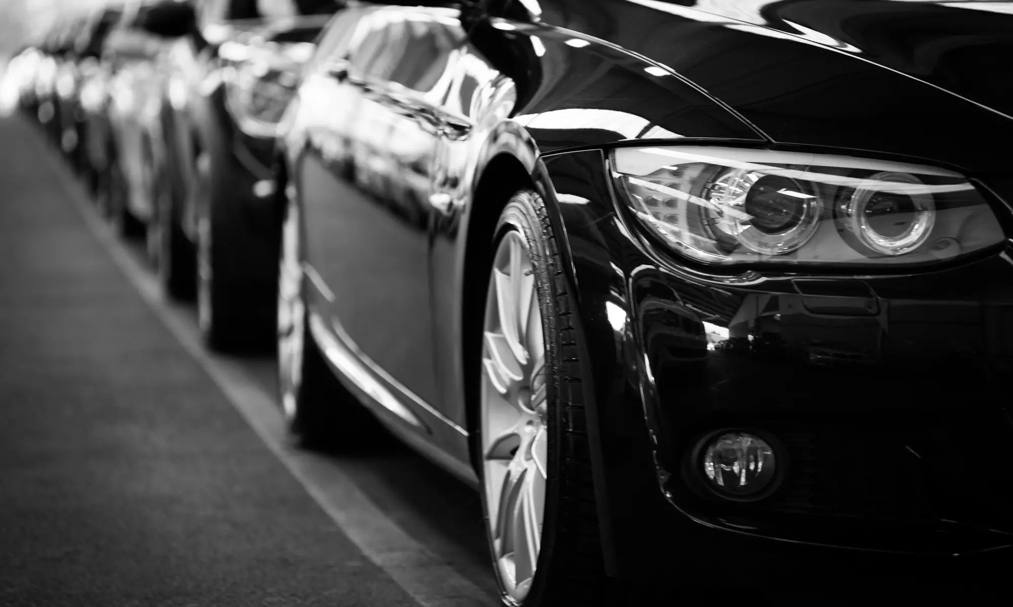 Los Angeles Airport Transfers: Sedan, SUV, or Minivan—Seamless & Swift