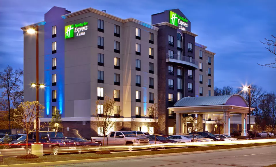 One-Night Stay at Holiday Inn Express Hotel & Suites Columbus - Polaris Parkway in Columbus, OH - Primary Image