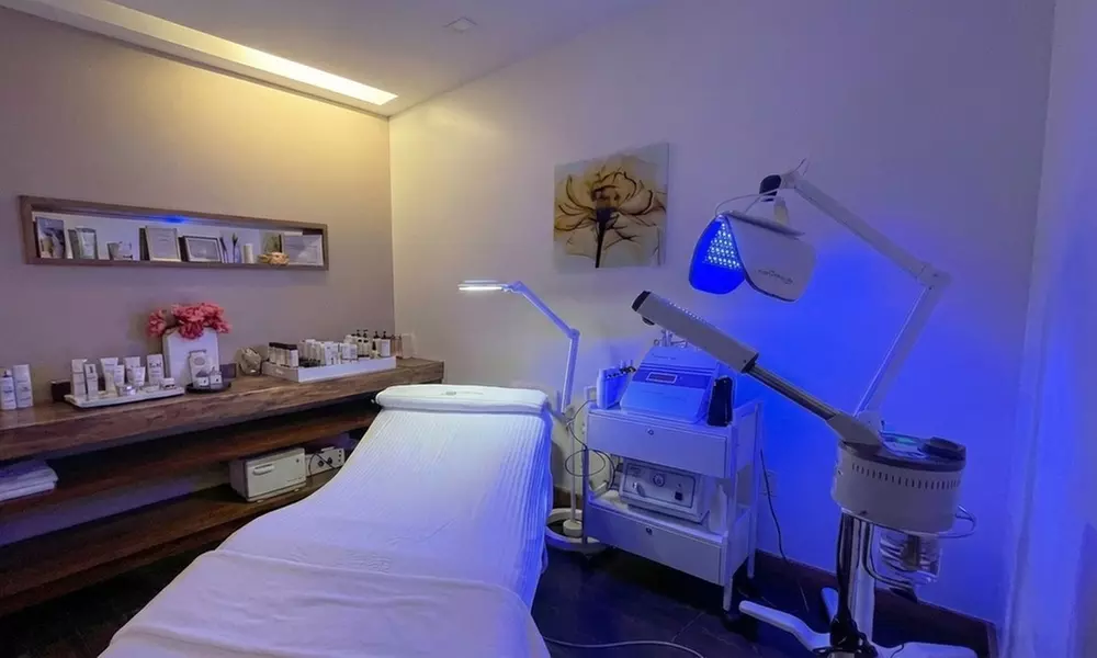 Get One or Two Aromatherapy Massages or Massage & Hot Stones for Two