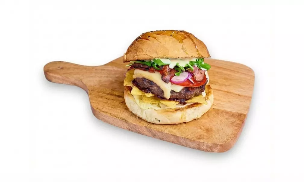 1-4 Jumbo-Pizzen oder Burger nach Wahl – zur Abholung oder vor Ort