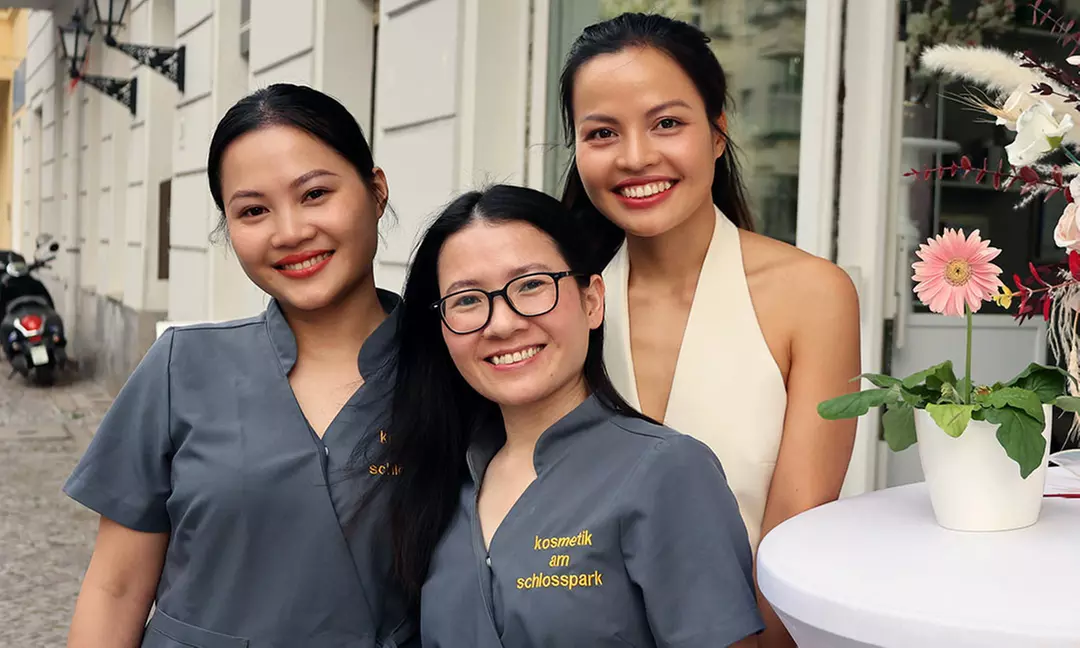 2 Std. Head Spa inkl. Kopf-, Nacken- & Schulter-Massage für 1-2 Pers.