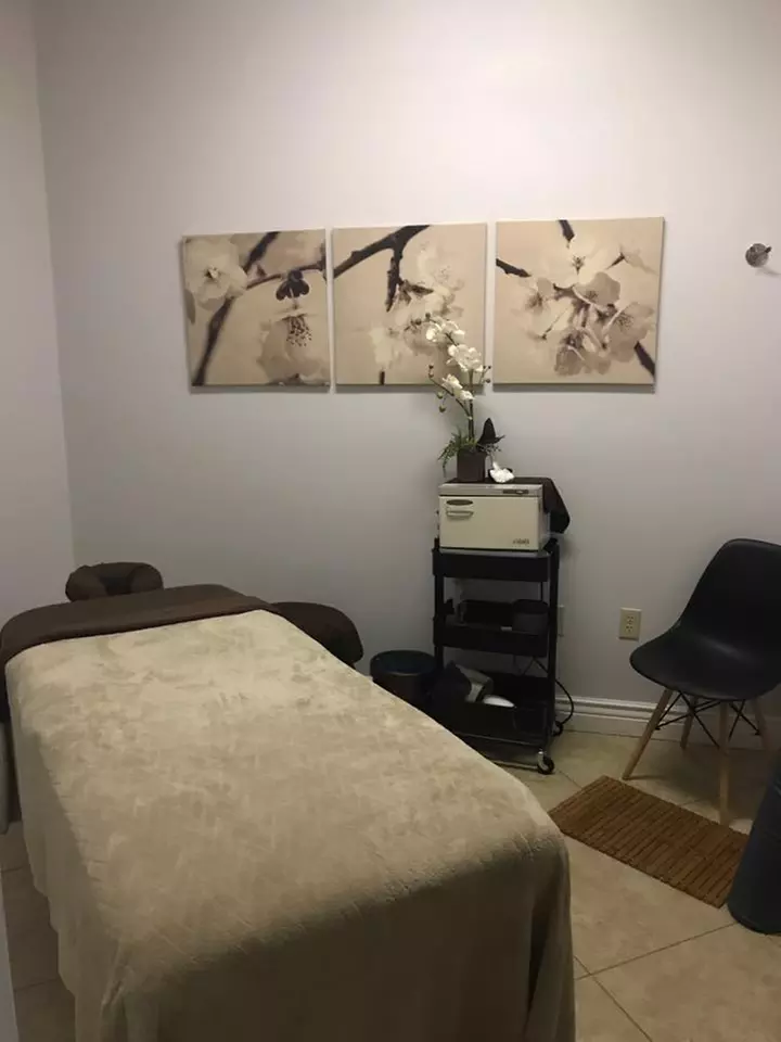 Exclusive Wellness with Signature Sessions or Normatec Leg Compression