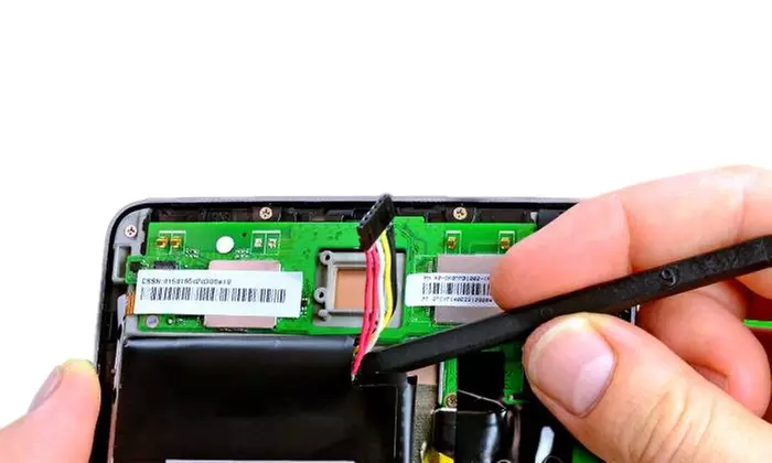 Get Expert iPhone 15 or 16 Pro, Pro Max, Plus Screen Repair