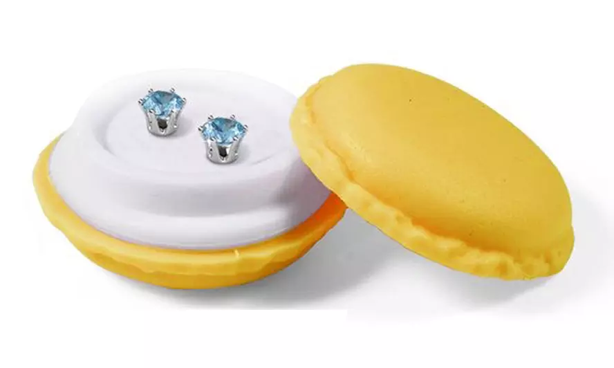 Luce e Colore: Orecchini Floreali o Punti Luce da Regalare o Amare