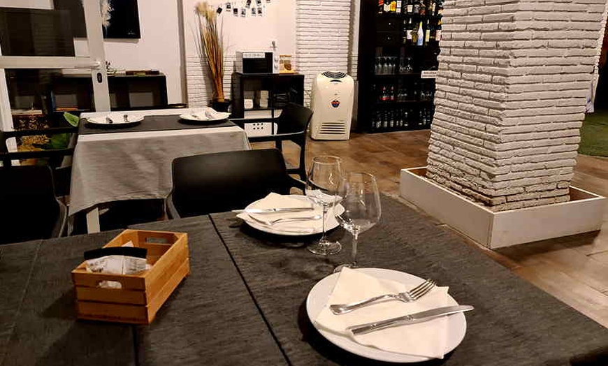 Image 3: Menú gourmet Ropa Vieja con entrante, principal, postre y bebida