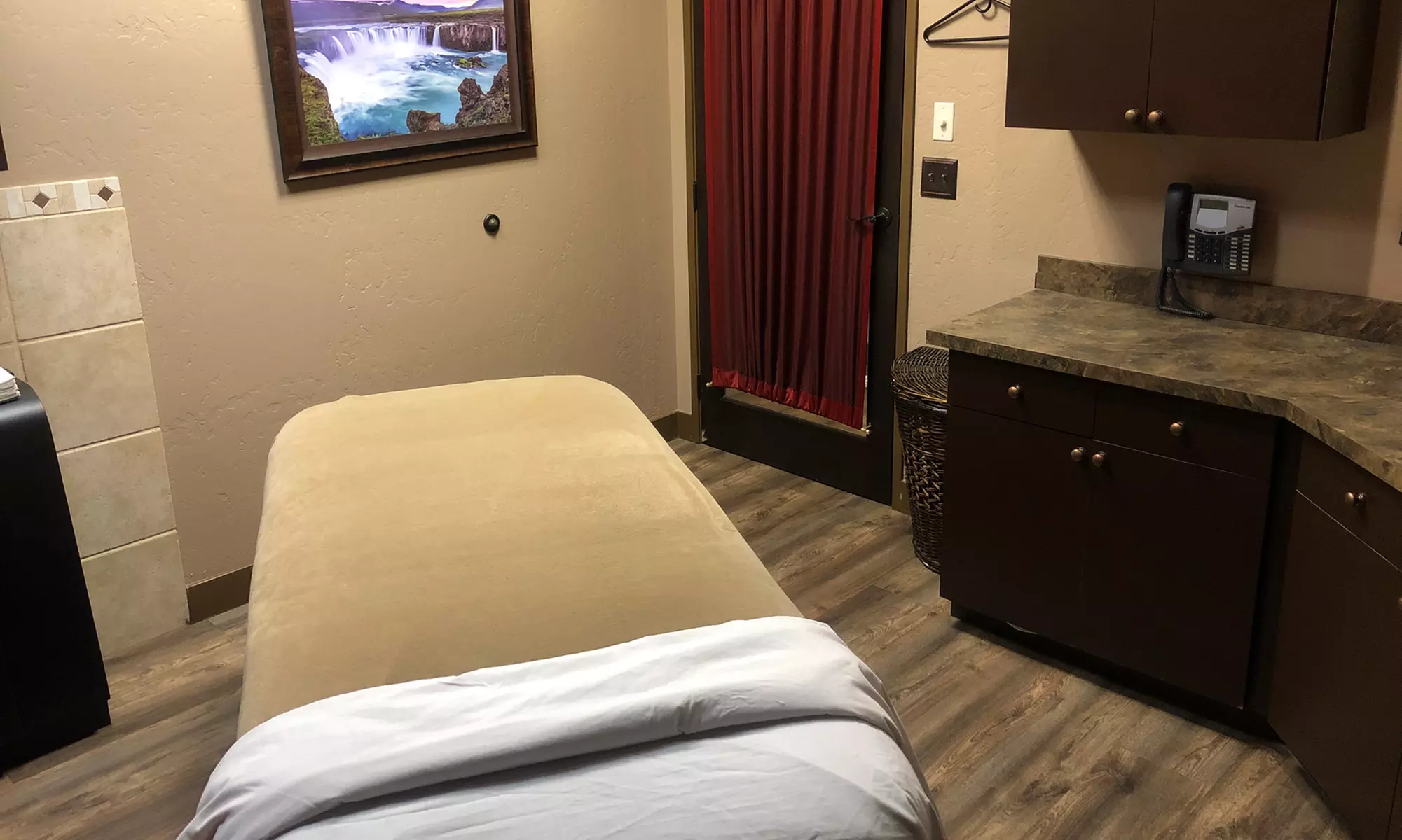 Get Deep Muscle Tension or Relaxation and Revitalization  Massage