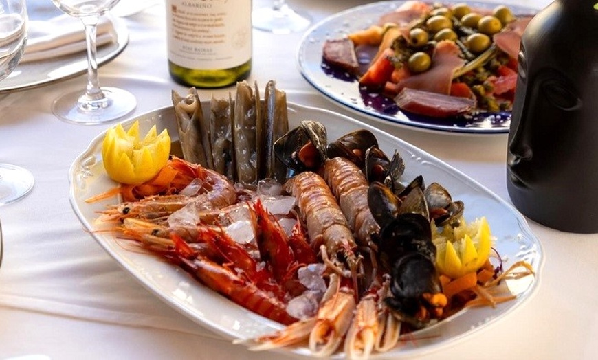 Image 17: Paella para 2 o 4 personas con entrante, postre y bebida