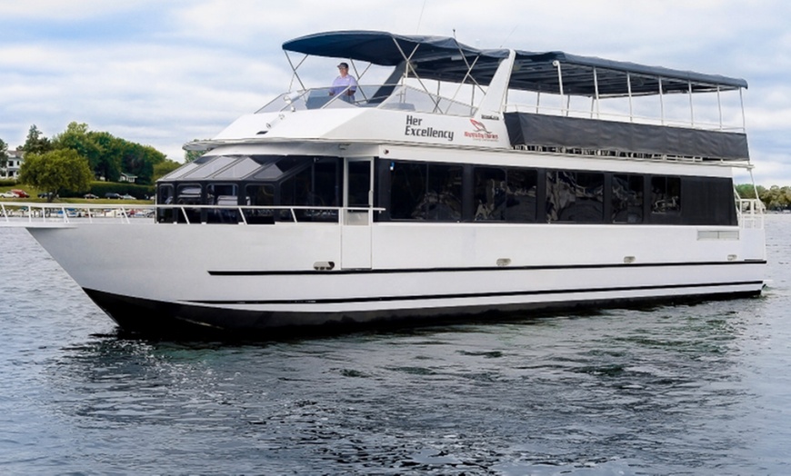 Image 4: Friday Night Lake Minnetonka Happy Hour Cruise – Scenic Sunset Views