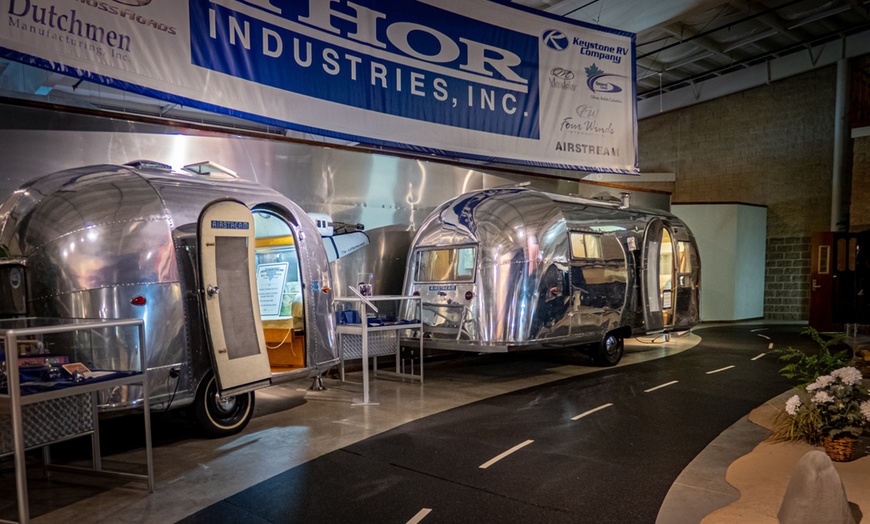 Image 3: GetOut Indiana with Admission to 39+ Iconic Attractions