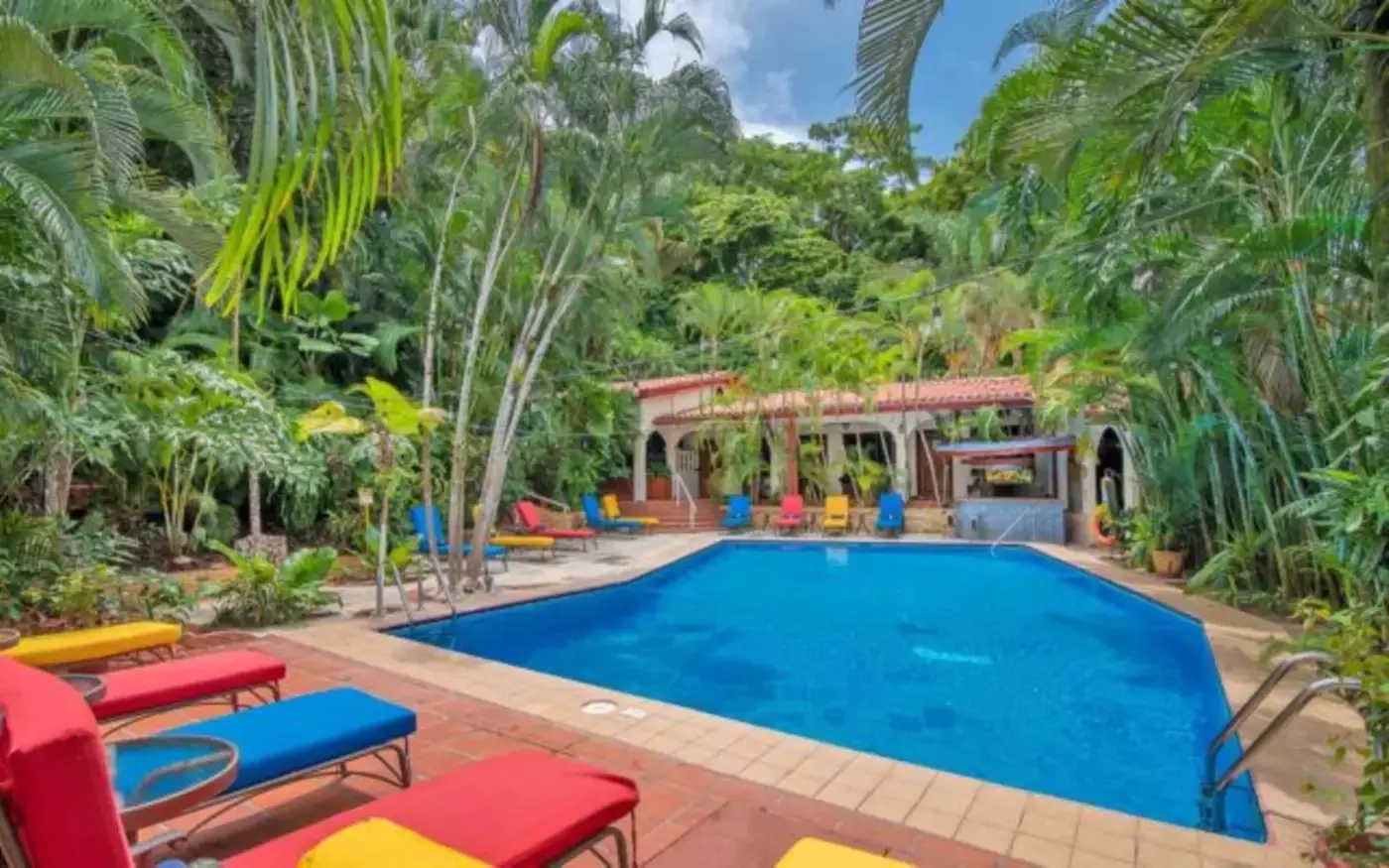✈ 8-Day Tour of Costa Rica with Air from Great Value Vacations