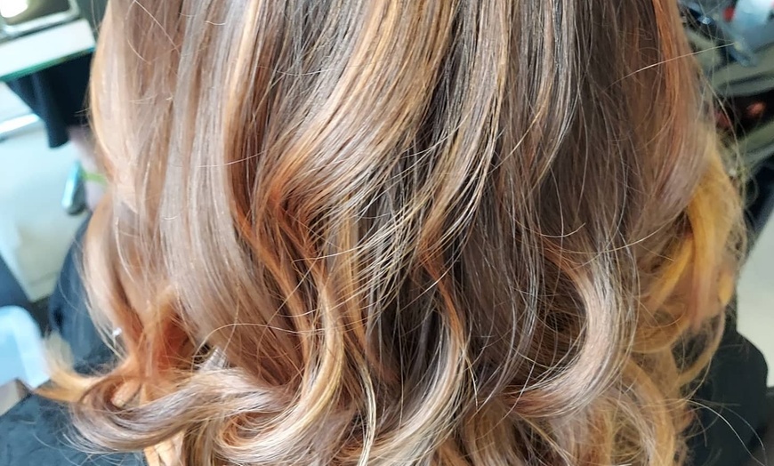 Image 4: Wash, Cut Blowdry with Root Tint, Highlights, Full Colour or Balayage