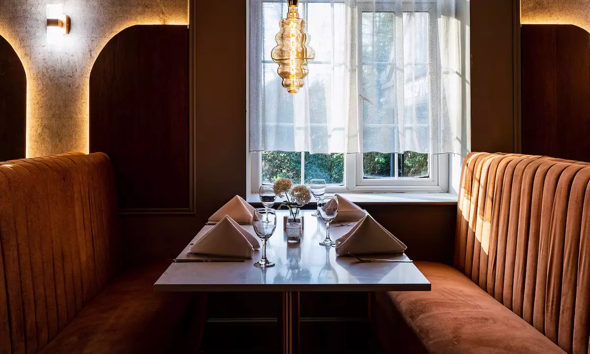 4* Lancashire: Stay for up to 4 with Spa access