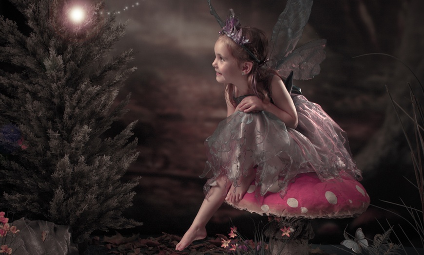 Image 1: Fairy Photoshoot with Prints