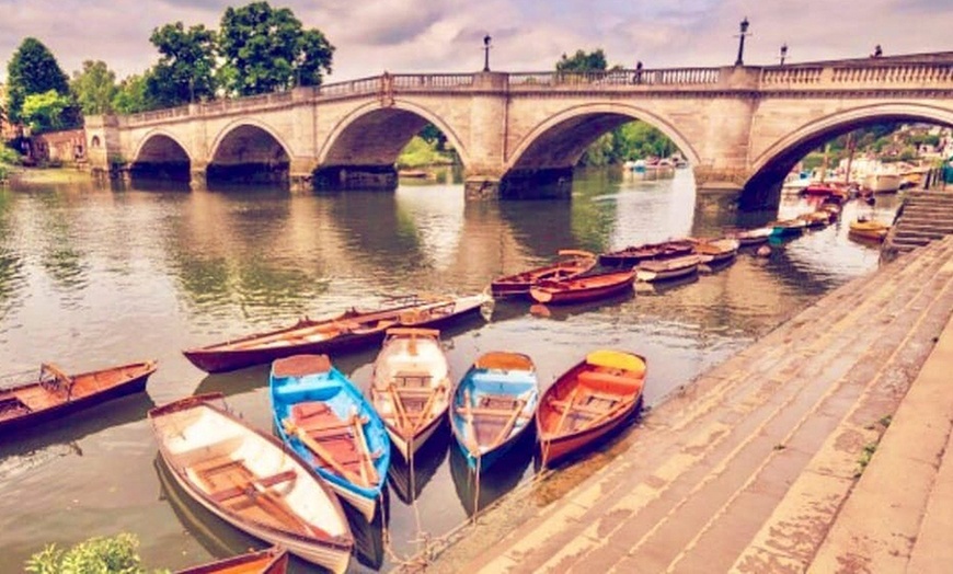 Image 2: One-Hour Boat Rental from Richmond Rowing Boat Hire