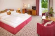 Bad Griesbach: Wellness & Therme im Hotel Maximilian – 2-3 Nächte mit Frühstück/HP & Prosecco für 2 Personen - Second Medium