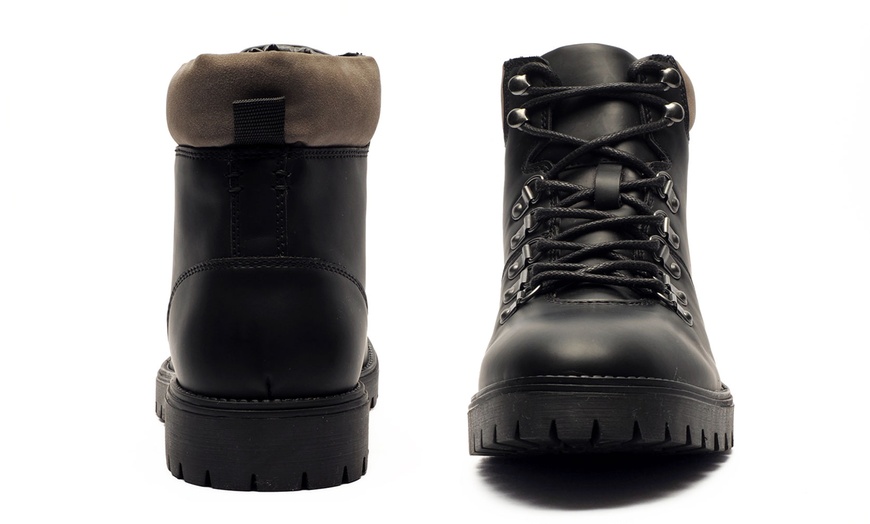 Image 3: Debenhams Hawley Men's Hiker Boots
