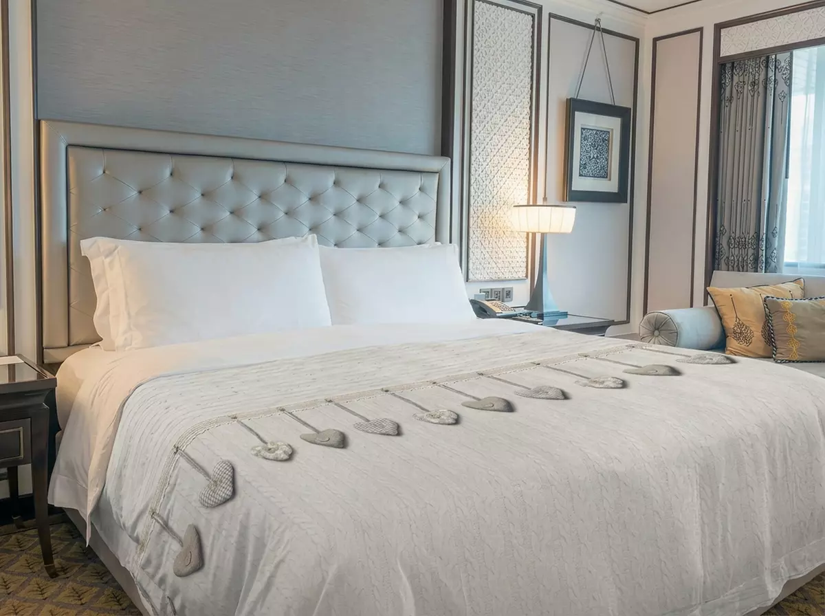 100% Cotton Sheet with Assorted Patterns